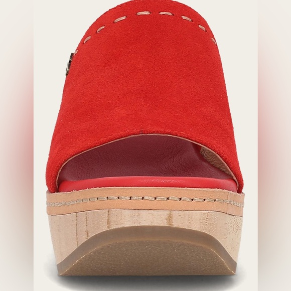 FRYE WOMEN Size 9 HAZEL 2 RED SUEDE CLOG STYLE SLIDE - Picture 2 of 5